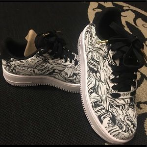 Nike Air Force One Upstep Low BHM